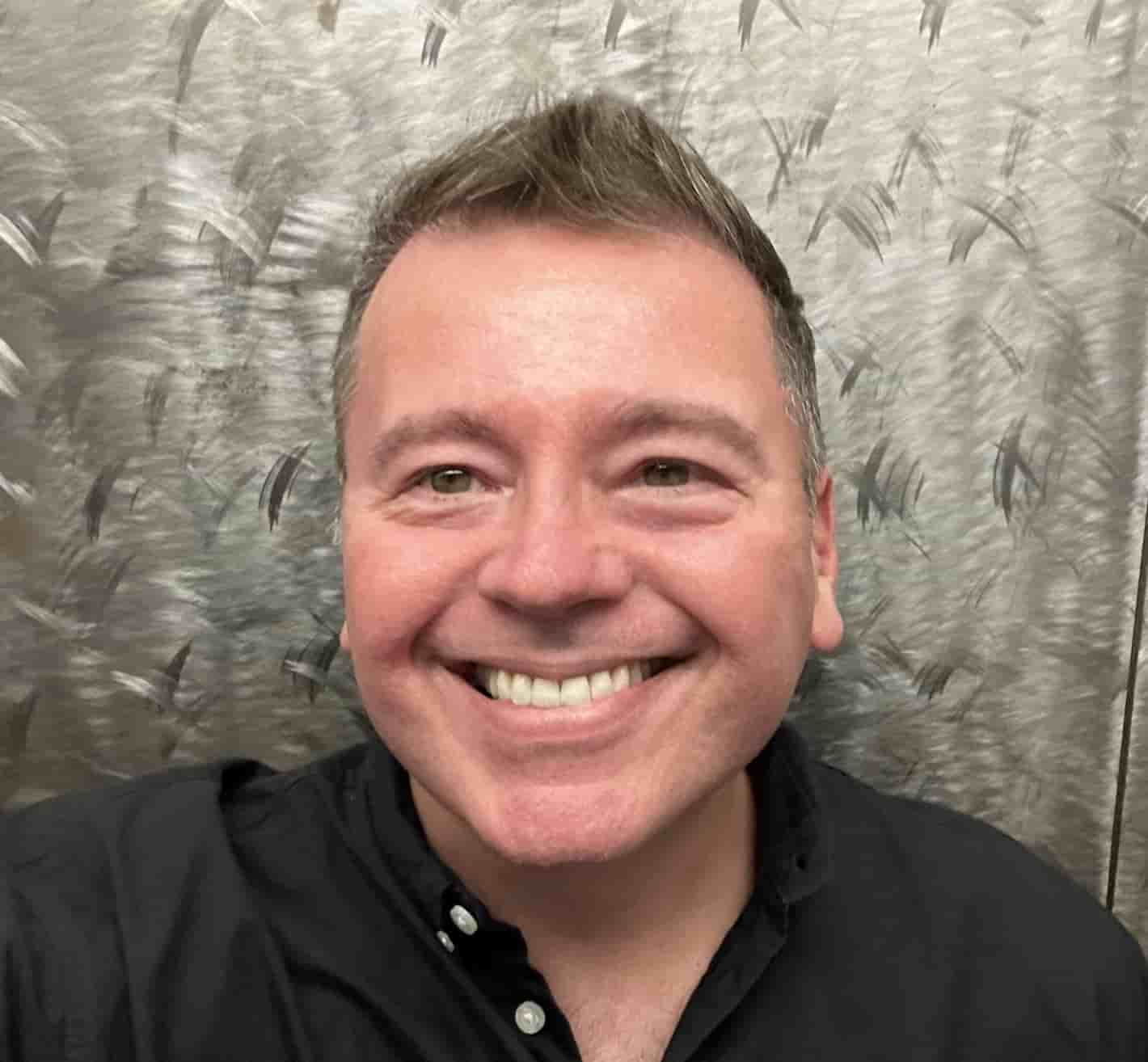 Alt Image